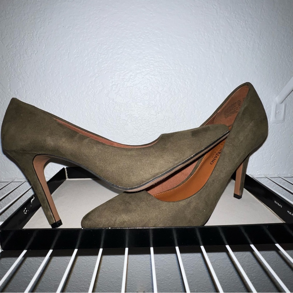 Olive green pointed toe pumps